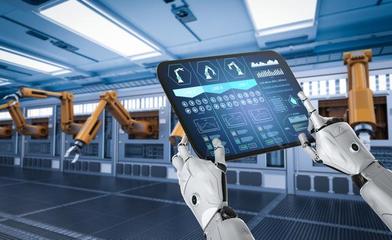 AI能否填补工厂劳动力缺口？信息技术咨询视角下的机遇与挑战